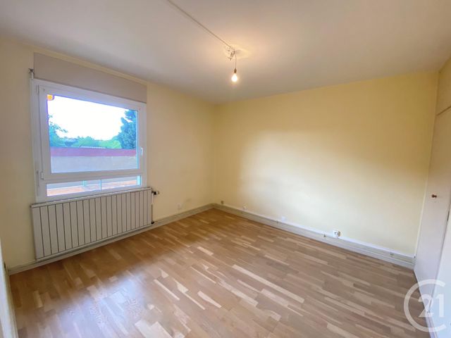 Appartement F4 à louer - 4 pièces - 74.0 m2 - BELFORT - 90 - FRANCHE-COMTE - Century 21 Agence Du Théâtre Appartement F4 à louer - 4 pièces - 74.0 m2 - BELFORT - 90 - FRANCHE-COMTE - Century 21 Agence Du Théâtre