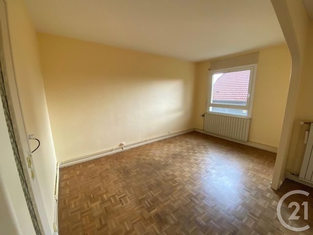 Appartement F4 à louer - 4 pièces - 74.0 m2 - BELFORT - 90 - FRANCHE-COMTE - Century 21 Agence Du Théâtre Appartement F4 à louer - 4 pièces - 74.0 m2 - BELFORT - 90 - FRANCHE-COMTE - Century 21 Agence Du Théâtre