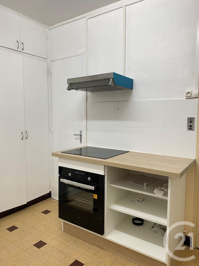 Appartement F4 à louer - 4 pièces - 74.0 m2 - BELFORT - 90 - FRANCHE-COMTE - Century 21 Agence Du Théâtre Appartement F4 à louer - 4 pièces - 74.0 m2 - BELFORT - 90 - FRANCHE-COMTE - Century 21 Agence Du Théâtre