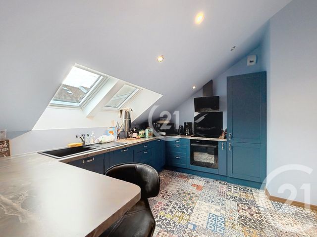 Appartement T3 à vendre - 4 pièces - 75.0 m2 - BELFORT - 90 - FRANCHE-COMTE - Century 21 Agence Du Théâtre