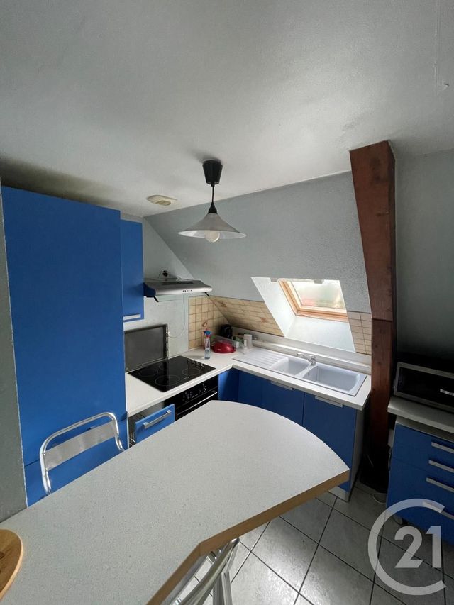 Appartement F2 à vendre - 2 pièces - 29.42 m2 - BELFORT - 90 - FRANCHE-COMTE - Century 21 Agence Du Théâtre Appartement F2 à vendre - 2 pièces - 29.42 m2 - BELFORT - 90 - FRANCHE-COMTE - Century 21 Agence Du Théâtre