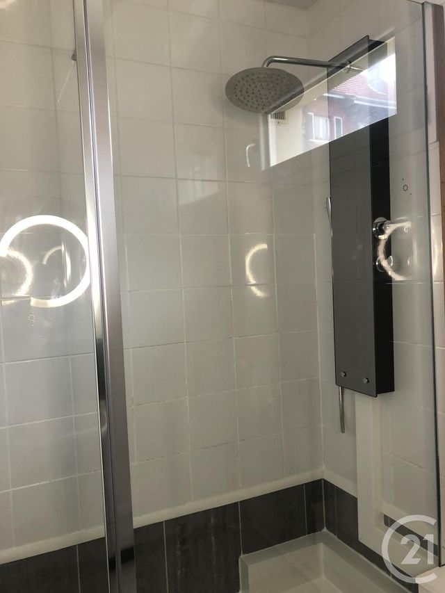 Appartement F4 à louer - 4 pièces - 73.0 m2 - BELFORT - 90 - FRANCHE-COMTE - Century 21 Agence Du Théâtre Appartement F4 à louer - 4 pièces - 73.0 m2 - BELFORT - 90 - FRANCHE-COMTE - Century 21 Agence Du Théâtre
