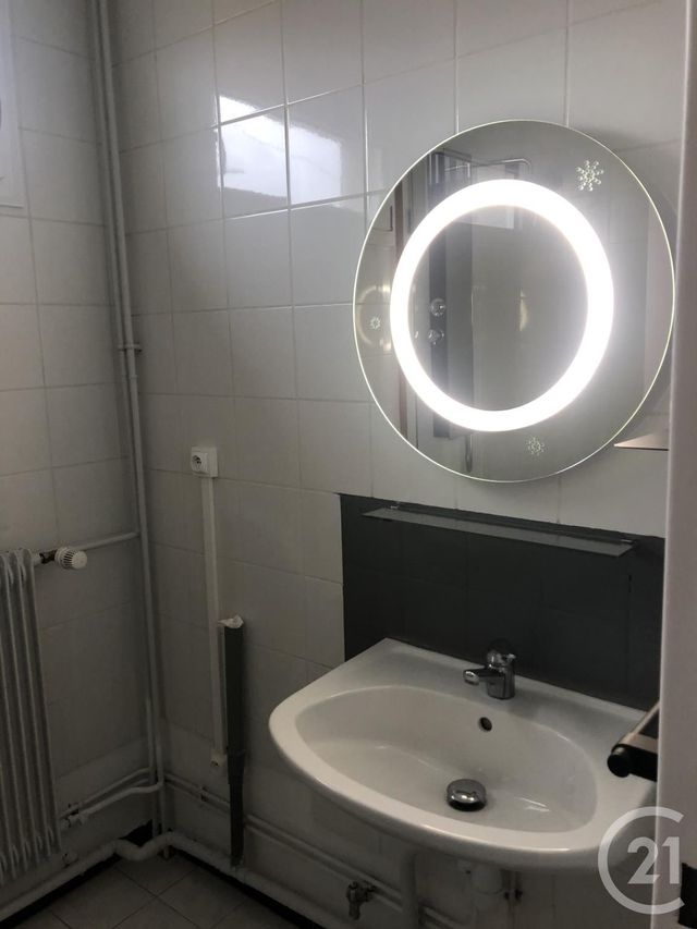 Appartement F4 à louer - 4 pièces - 73.0 m2 - BELFORT - 90 - FRANCHE-COMTE - Century 21 Agence Du Théâtre Appartement F4 à louer - 4 pièces - 73.0 m2 - BELFORT - 90 - FRANCHE-COMTE - Century 21 Agence Du Théâtre