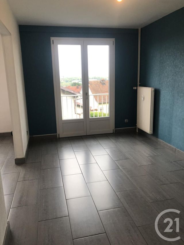Appartement F4 à louer - 4 pièces - 73.0 m2 - BELFORT - 90 - FRANCHE-COMTE - Century 21 Agence Du Théâtre Appartement F4 à louer - 4 pièces - 73.0 m2 - BELFORT - 90 - FRANCHE-COMTE - Century 21 Agence Du Théâtre