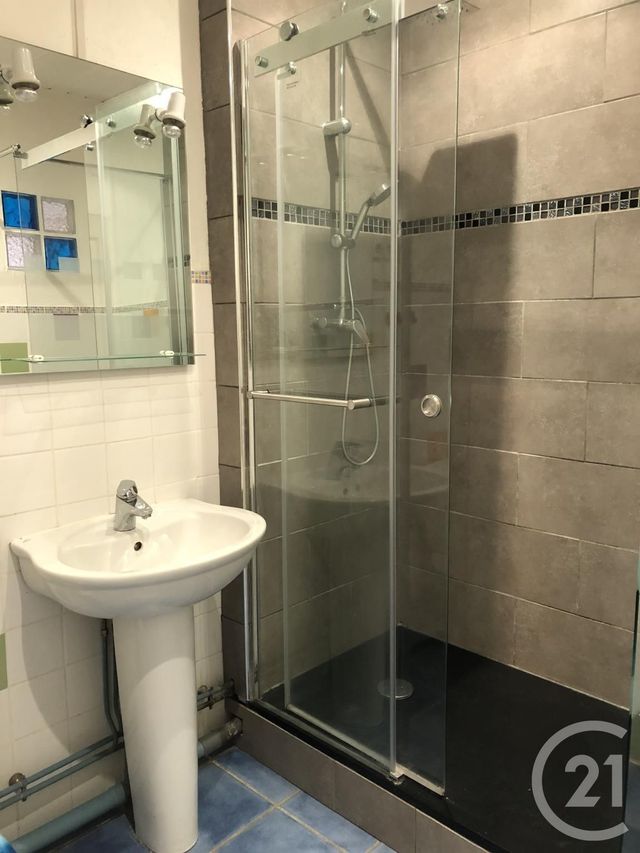 Appartement F2 à vendre - 2 pièces - 47.72 m2 - BELFORT - 90 - FRANCHE-COMTE - Century 21 Agence Du Théâtre Appartement F2 à vendre - 2 pièces - 47.72 m2 - BELFORT - 90 - FRANCHE-COMTE - Century 21 Agence Du Théâtre