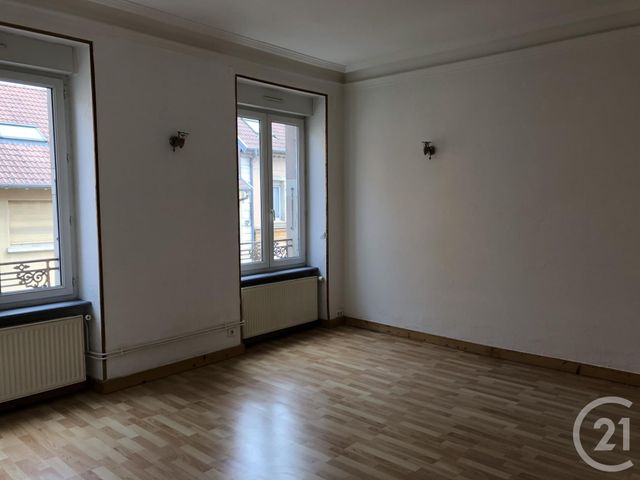 Appartement F2 à vendre - 2 pièces - 47.72 m2 - BELFORT - 90 - FRANCHE-COMTE - Century 21 Agence Du Théâtre Appartement F2 à vendre - 2 pièces - 47.72 m2 - BELFORT - 90 - FRANCHE-COMTE - Century 21 Agence Du Théâtre