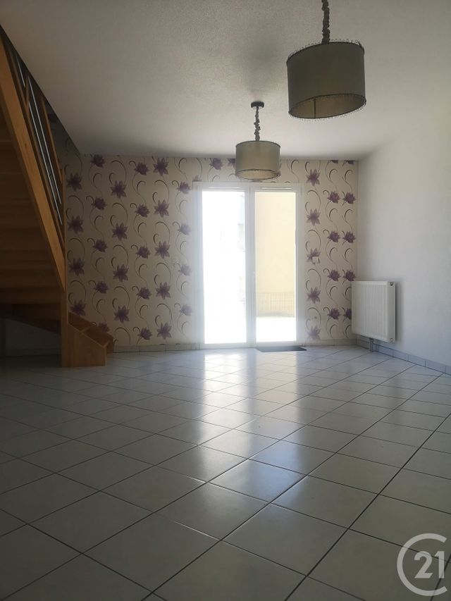 maison à vendre - 4 pièces - 85.55 m2 - GRAND CHARMONT - 25 - FRANCHE-COMTE - Century 21 Agence Du Théâtre maison à vendre - 4 pièces - 85.55 m2 - GRAND CHARMONT - 25 - FRANCHE-COMTE - Century 21 Agence Du Théâtre