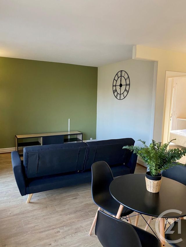 Appartement F3 à louer - 3 pièces - 64.0 m2 - BELFORT - 90 - FRANCHE-COMTE - Century 21 Agence Du Théâtre Appartement F3 à louer - 3 pièces - 64.0 m2 - BELFORT - 90 - FRANCHE-COMTE - Century 21 Agence Du Théâtre