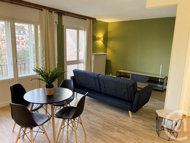 Appartement F3 à louer - 3 pièces - 64.0 m2 - BELFORT - 90 - FRANCHE-COMTE - Century 21 Agence Du Théâtre Appartement F3 à louer - 3 pièces - 64.0 m2 - BELFORT - 90 - FRANCHE-COMTE - Century 21 Agence Du Théâtre