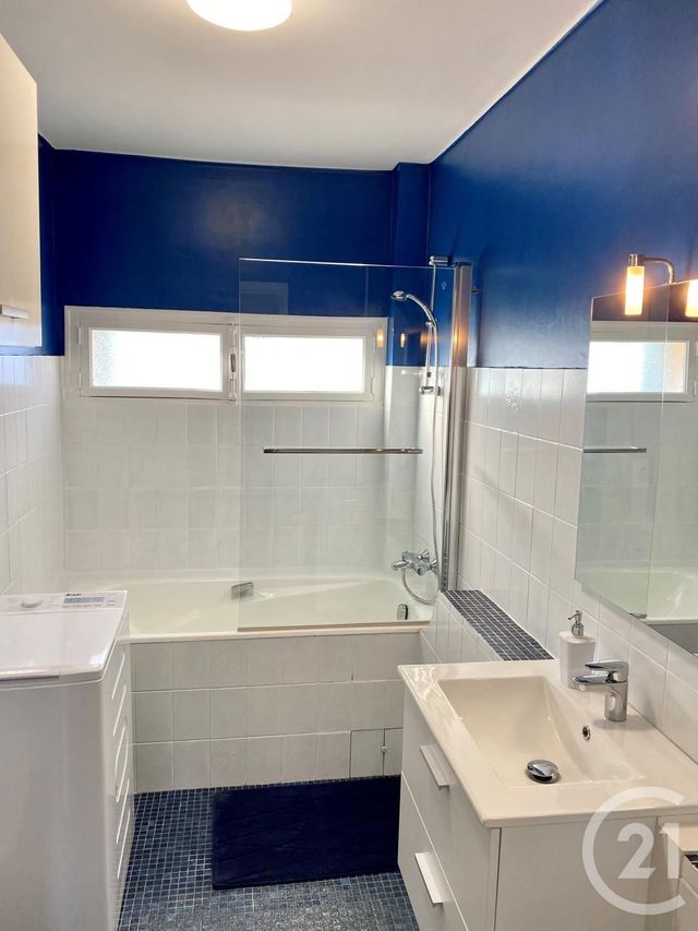 Appartement F3 à louer - 3 pièces - 64.0 m2 - BELFORT - 90 - FRANCHE-COMTE - Century 21 Agence Du Théâtre Appartement F3 à louer - 3 pièces - 64.0 m2 - BELFORT - 90 - FRANCHE-COMTE - Century 21 Agence Du Théâtre