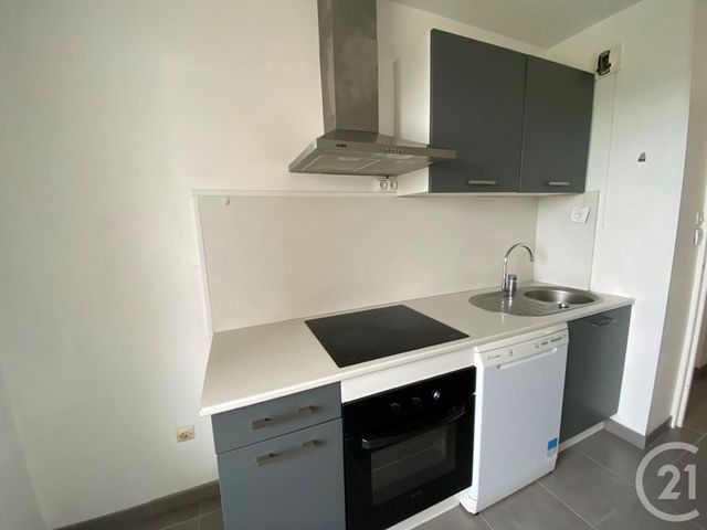 Appartement F2 à louer - 2 pièces - 42.96 m2 - BELFORT - 90 - FRANCHE-COMTE - Century 21 Agence Du Théâtre Appartement F2 à louer - 2 pièces - 42.96 m2 - BELFORT - 90 - FRANCHE-COMTE - Century 21 Agence Du Théâtre