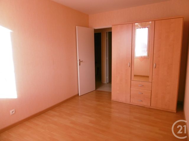 Appartement F4 à louer - 4 pièces - 67.0 m2 - BELFORT - 90 - FRANCHE-COMTE - Century 21 Agence Du Théâtre Appartement F4 à louer - 4 pièces - 67.0 m2 - BELFORT - 90 - FRANCHE-COMTE - Century 21 Agence Du Théâtre