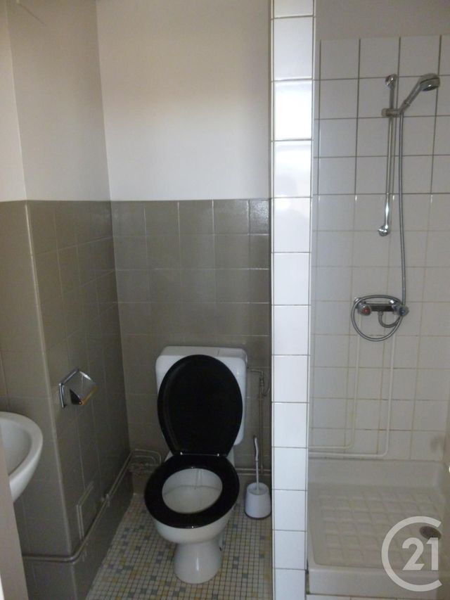 Appartement F1 à louer - 1 pièce - 19.0 m2 - BELFORT - 90 - FRANCHE-COMTE - Century 21 Agence Du Théâtre Appartement F1 à louer - 1 pièce - 19.0 m2 - BELFORT - 90 - FRANCHE-COMTE - Century 21 Agence Du Théâtre