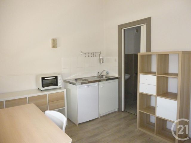 Appartement F1 à louer - 1 pièce - 19.0 m2 - BELFORT - 90 - FRANCHE-COMTE - Century 21 Agence Du Théâtre Appartement F1 à louer - 1 pièce - 19.0 m2 - BELFORT - 90 - FRANCHE-COMTE - Century 21 Agence Du Théâtre