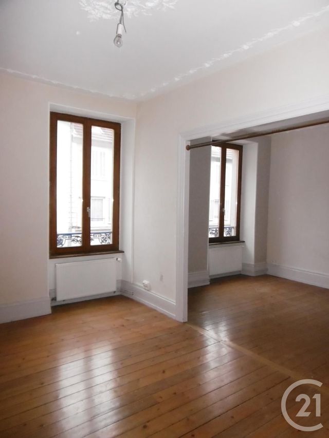 Appartement F3 à louer - 2 pièces - 67.0 m2 - BELFORT - 90 - FRANCHE-COMTE - Century 21 Agence Du Théâtre Appartement F3 à louer - 2 pièces - 67.0 m2 - BELFORT - 90 - FRANCHE-COMTE - Century 21 Agence Du Théâtre