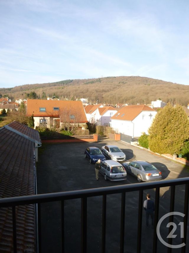 Appartement F2 à louer - 2 pièces - 41.0 m2 - CRAVANCHE - 90 - FRANCHE-COMTE - Century 21 Agence Du Théâtre Appartement F2 à louer - 2 pièces - 41.0 m2 - CRAVANCHE - 90 - FRANCHE-COMTE - Century 21 Agence Du Théâtre