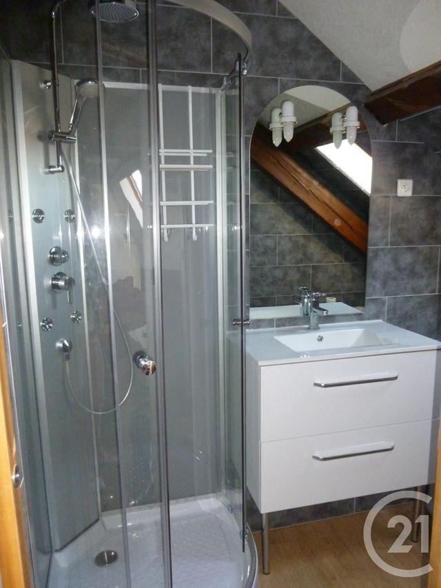 Appartement F2 à louer - 2 pièces - 32.7 m2 - BELFORT - 90 - FRANCHE-COMTE - Century 21 Agence Du Théâtre Appartement F2 à louer - 2 pièces - 32.7 m2 - BELFORT - 90 - FRANCHE-COMTE - Century 21 Agence Du Théâtre