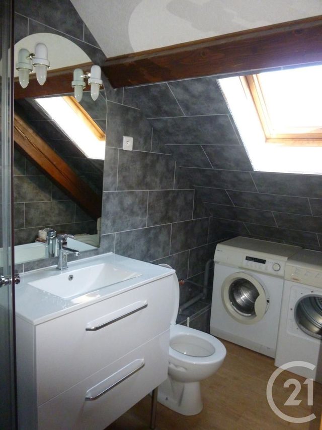 Appartement F2 à louer - 2 pièces - 32.7 m2 - BELFORT - 90 - FRANCHE-COMTE - Century 21 Agence Du Théâtre Appartement F2 à louer - 2 pièces - 32.7 m2 - BELFORT - 90 - FRANCHE-COMTE - Century 21 Agence Du Théâtre