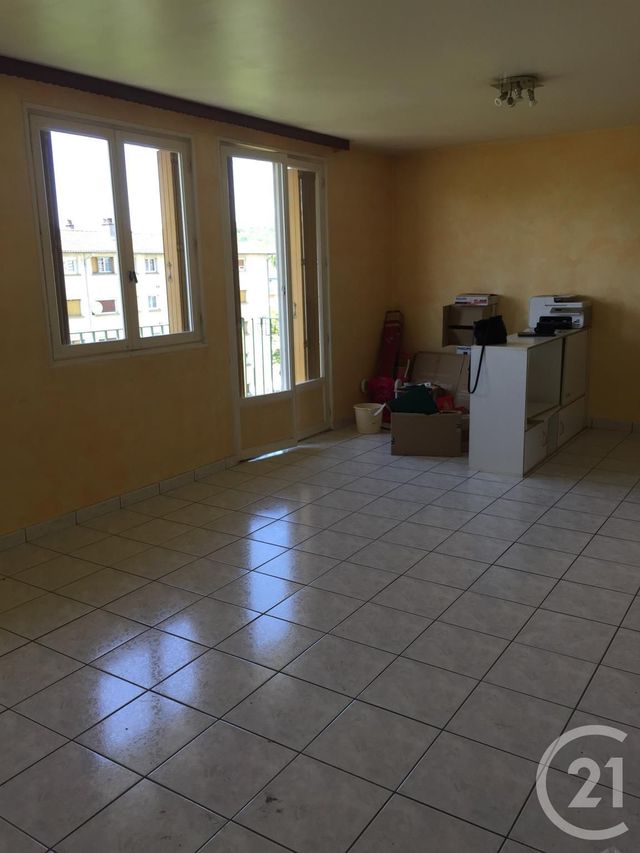 Afficher la photo en grand Appartement F5 à vendre - 5 pièces - 78.44 m2 - BELFORT - 90 - FRANCHE-COMTE - Century 21 Agence Du Théâtre