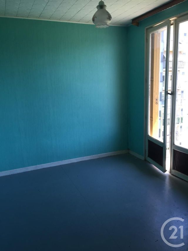 Afficher la photo en grand Appartement F5 à vendre - 5 pièces - 78.44 m2 - BELFORT - 90 - FRANCHE-COMTE - Century 21 Agence Du Théâtre