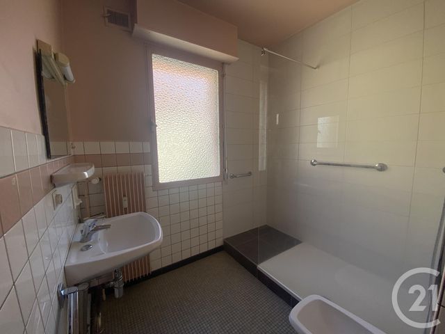 Afficher la photo en grand Appartement F5 à vendre - 5 pièces - 95.75 m2 - BELFORT - 90 - FRANCHE-COMTE - Century 21 Agence Du Théâtre