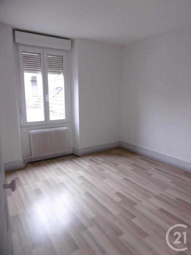 Afficher la photo en grand appartement à louer - 3 pièces - 61.86 m2 - BELFORT - 90 - FRANCHE-COMTE - Century 21 Agence Du Théâtre