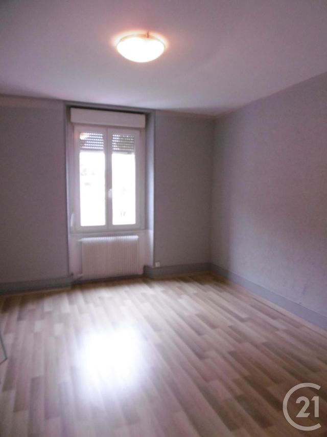 Afficher la photo en grand appartement à louer - 3 pièces - 61.86 m2 - BELFORT - 90 - FRANCHE-COMTE - Century 21 Agence Du Théâtre