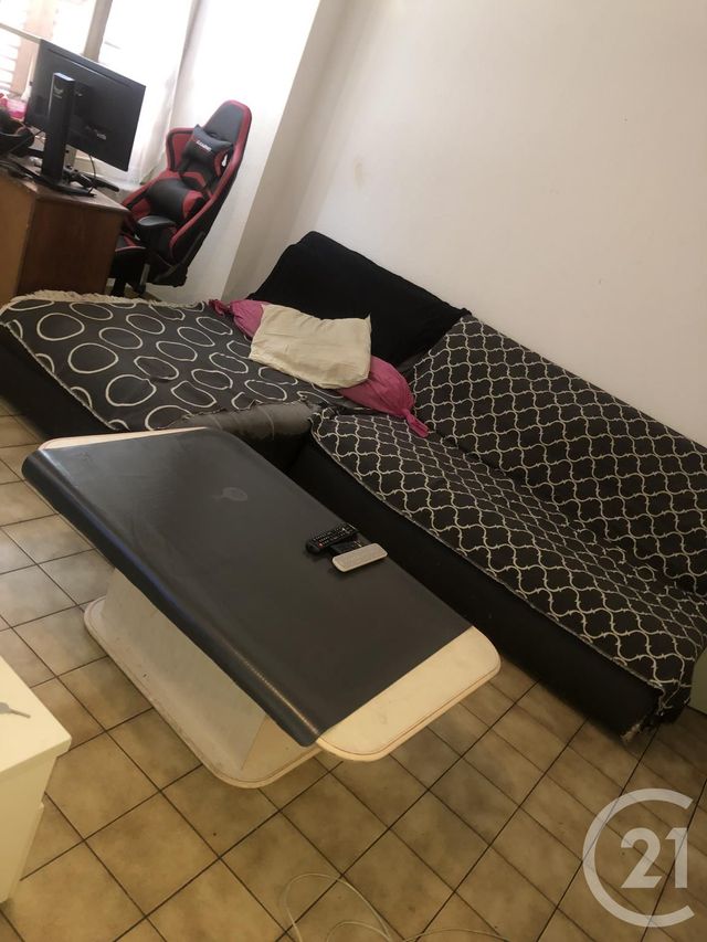 Afficher la photo en grand Appartement F2 à louer - 3 pièces - 48.0 m2 - DELLE - 90 - FRANCHE-COMTE - Century 21 Agence Du Théâtre