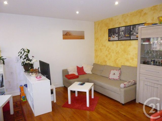 Afficher la photo en grand Appartement F4 à louer - 4 pièces - 69.94 m2 - BELFORT - 90 - FRANCHE-COMTE - Century 21 Agence Du Théâtre