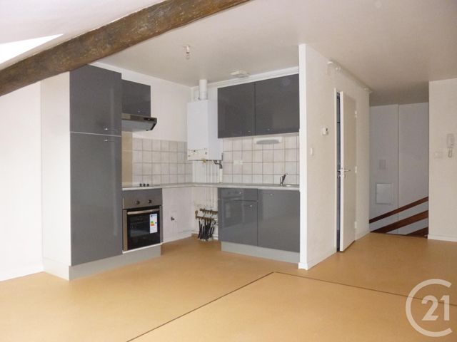 Afficher la photo en grand Appartement F3 à louer - 3 pièces - 60.0 m2 - BAVILLIERS - 90 - FRANCHE-COMTE - Century 21 Agence Du Théâtre