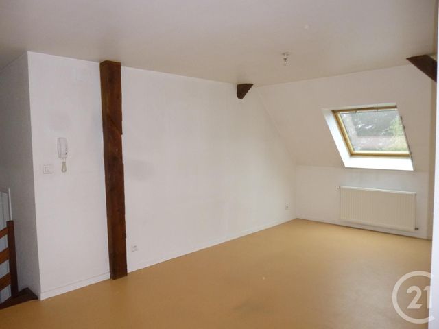 Afficher la photo en grand Appartement F3 à louer - 3 pièces - 60.0 m2 - BAVILLIERS - 90 - FRANCHE-COMTE - Century 21 Agence Du Théâtre