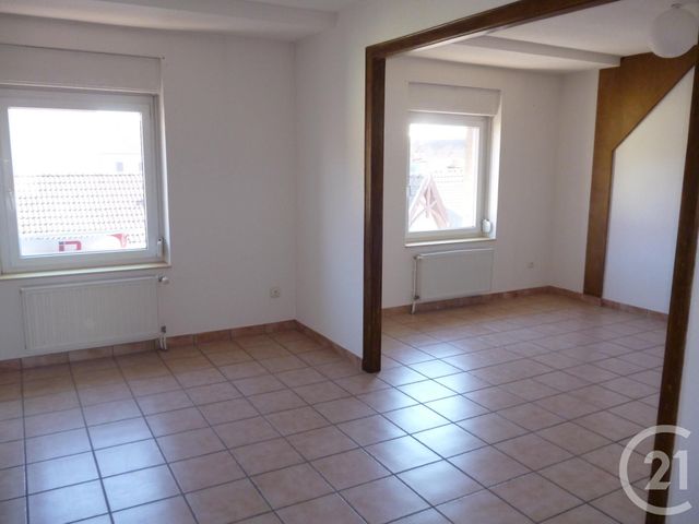 Afficher la photo en grand Appartement F5 à louer - 5 pièces - 73.95 m2 - BELFORT - 90 - FRANCHE-COMTE - Century 21 Agence Du Théâtre