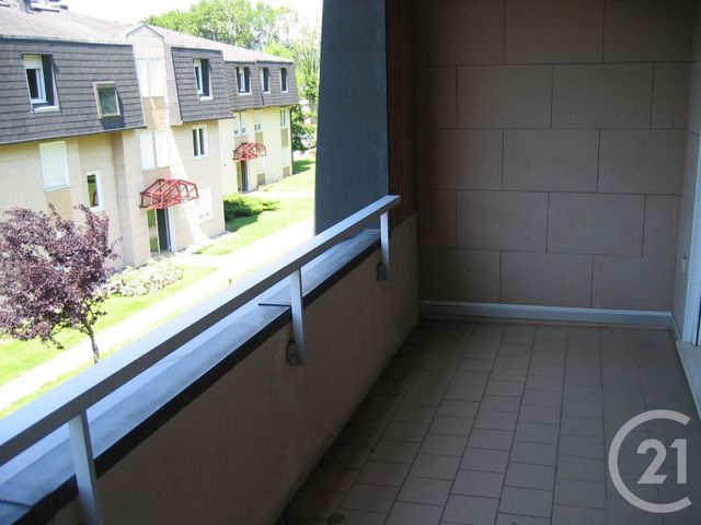 Afficher la photo en grand Appartement F2 à louer - 2 pièces - 52.0 m2 - BELFORT - 90 - FRANCHE-COMTE - Century 21 Agence Du Théâtre