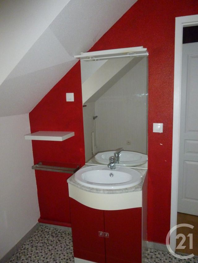 Afficher la photo en grand Appartement F2 à louer - 2 pièces - 44.0 m2 - BELFORT - 90 - FRANCHE-COMTE - Century 21 Agence Du Théâtre
