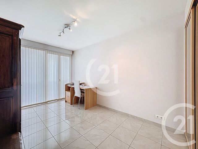 Appartement F6 à vendre - 6 pièces - 112.98 m2 - BELFORT - 90 - FRANCHE-COMTE - Century 21 Agence Du Théâtre