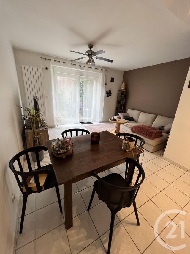 Appartement F3 à vendre - 3 pièces - 78.0 m2 - BELFORT - 90 - FRANCHE-COMTE - Century 21 Agence Du Théâtre