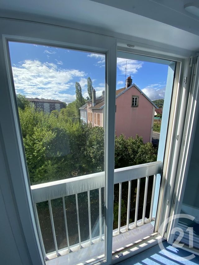 Studio à vendre - 1 pièce - 26.1 m2 - BELFORT - 90 - FRANCHE-COMTE - Century 21 Agence Du Théâtre