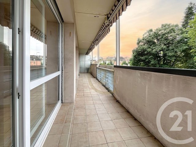 Appartement F4 à vendre - 4 pièces - 92.67 m2 - BELFORT - 90 - FRANCHE-COMTE - Century 21 Agence Du Théâtre