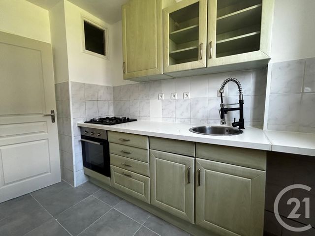 Appartement F4 à louer - 4 pièces - 64.68 m2 - BELFORT - 90 - FRANCHE-COMTE - Century 21 Agence Du Théâtre