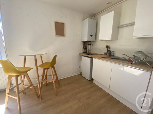 Appartement F2 à louer - 2 pièces - 30.0 m2 - BELFORT - 90 - FRANCHE-COMTE - Century 21 Agence Du Théâtre