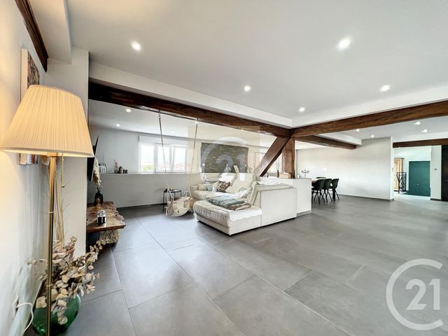 Appartement T5 à vendre - 5 pièces - 192.17 m2 - DELLE - 90 - FRANCHE-COMTE - Century 21 Agence Du Théâtre