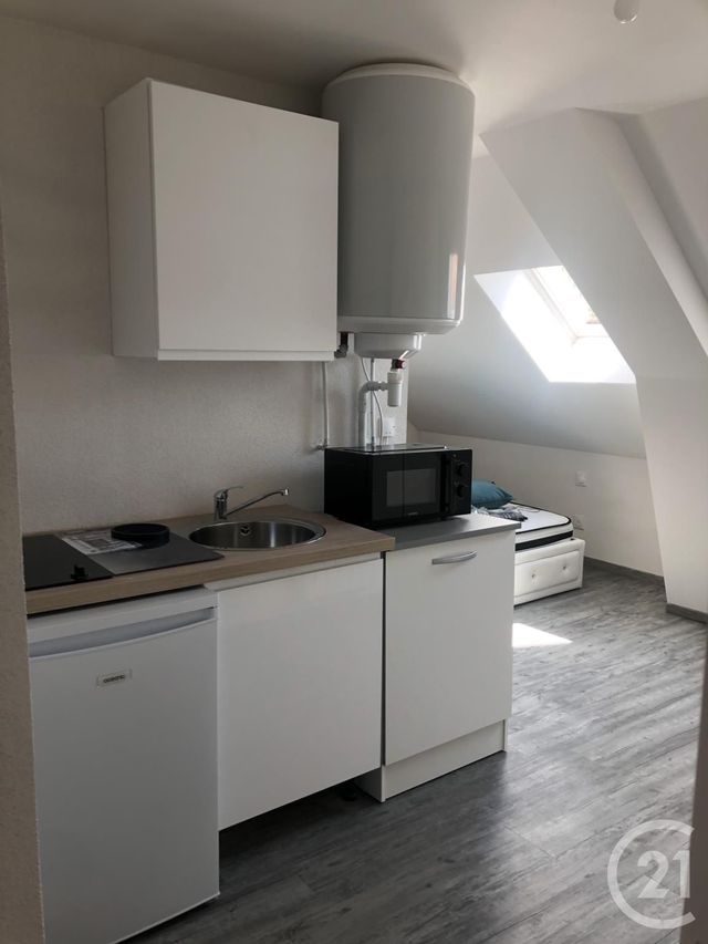 Appartement F1 à louer - 1 pièce - 17.0 m2 - BELFORT - 90 - FRANCHE-COMTE - Century 21 Agence Du Théâtre