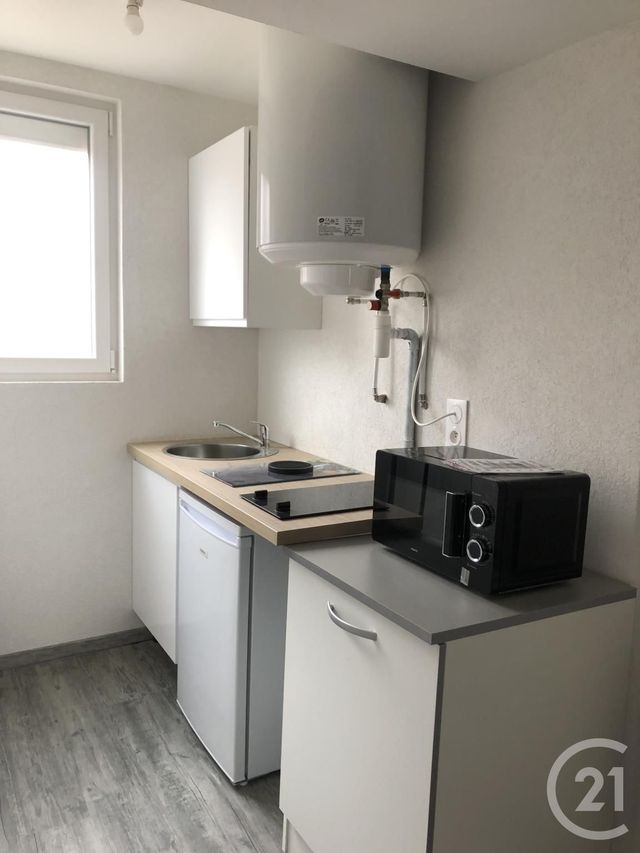 Appartement F1 à louer - 1 pièce - 19.0 m2 - BELFORT - 90 - FRANCHE-COMTE - Century 21 Agence Du Théâtre