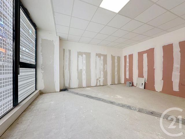 Appartement Local à louer - 4 pièces - 85.0 m2 - BELFORT - 90 - FRANCHE-COMTE - Century 21 Agence Du Théâtre