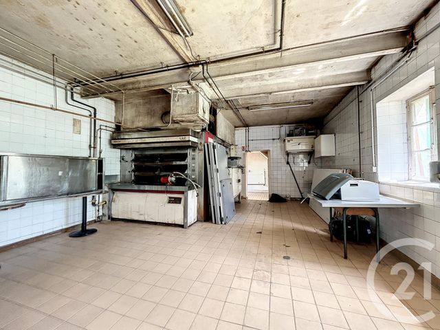 Afficher la photo en grand Appartement Local à louer - 3 pièces - 119.7 m2 - BELFORT - 90 - FRANCHE-COMTE - Century 21 Agence Du Théâtre