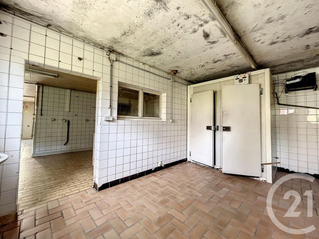 Afficher la photo en grand Appartement Local à louer - 3 pièces - 119.7 m2 - BELFORT - 90 - FRANCHE-COMTE - Century 21 Agence Du Théâtre