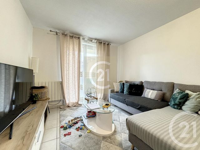Appartement T3 à vendre - 3 pièces - 62.91 m2 - BELFORT - 90 - FRANCHE-COMTE - Century 21 Agence Du Théâtre