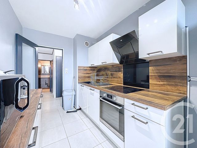 Afficher la photo en grand Appartement F3 à vendre - 3 pièces - 59.72 m2 - BELFORT - 90 - FRANCHE-COMTE - Century 21 Agence Du Théâtre