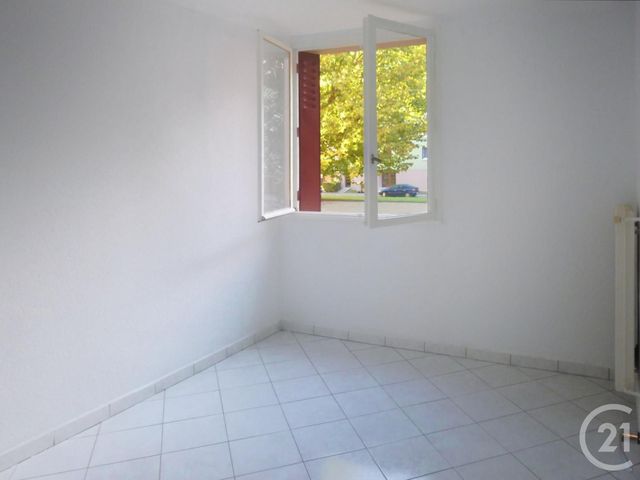 Appartement F4 à vendre - 4 pièces - 66.5 m2 - BELFORT - 90 - FRANCHE-COMTE - Century 21 Agence Du Théâtre