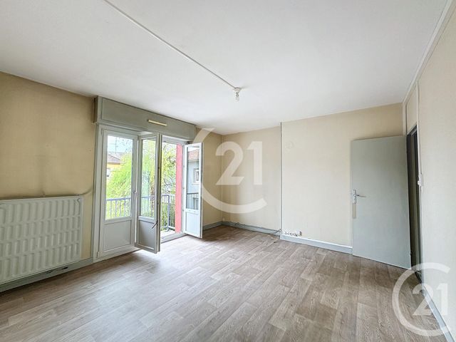 Appartement T4 à vendre - 4 pièces - 69.0 m2 - BELFORT - 90 - FRANCHE-COMTE - Century 21 Agence Du Théâtre